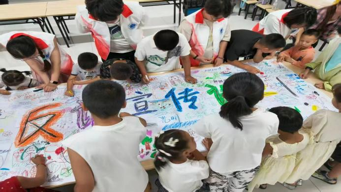 图片12 图片12